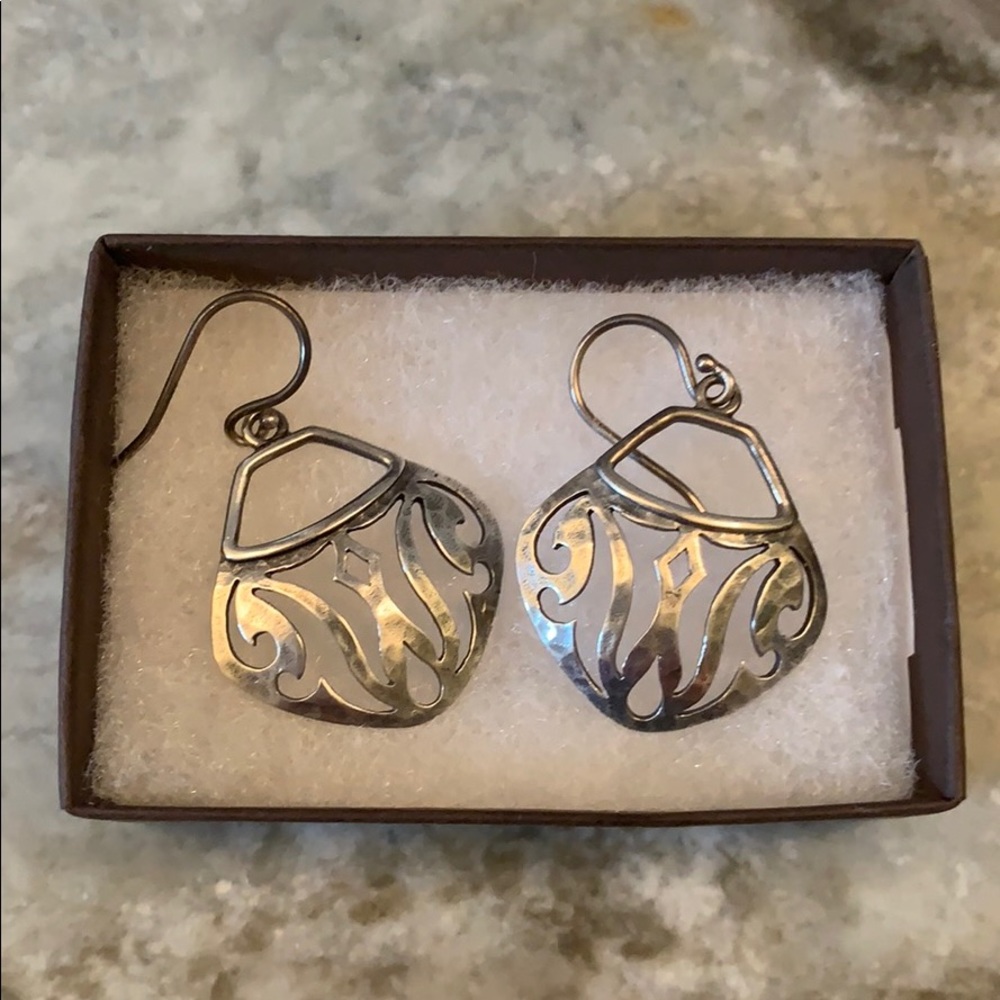 Silpada Parisian Bistro earrings